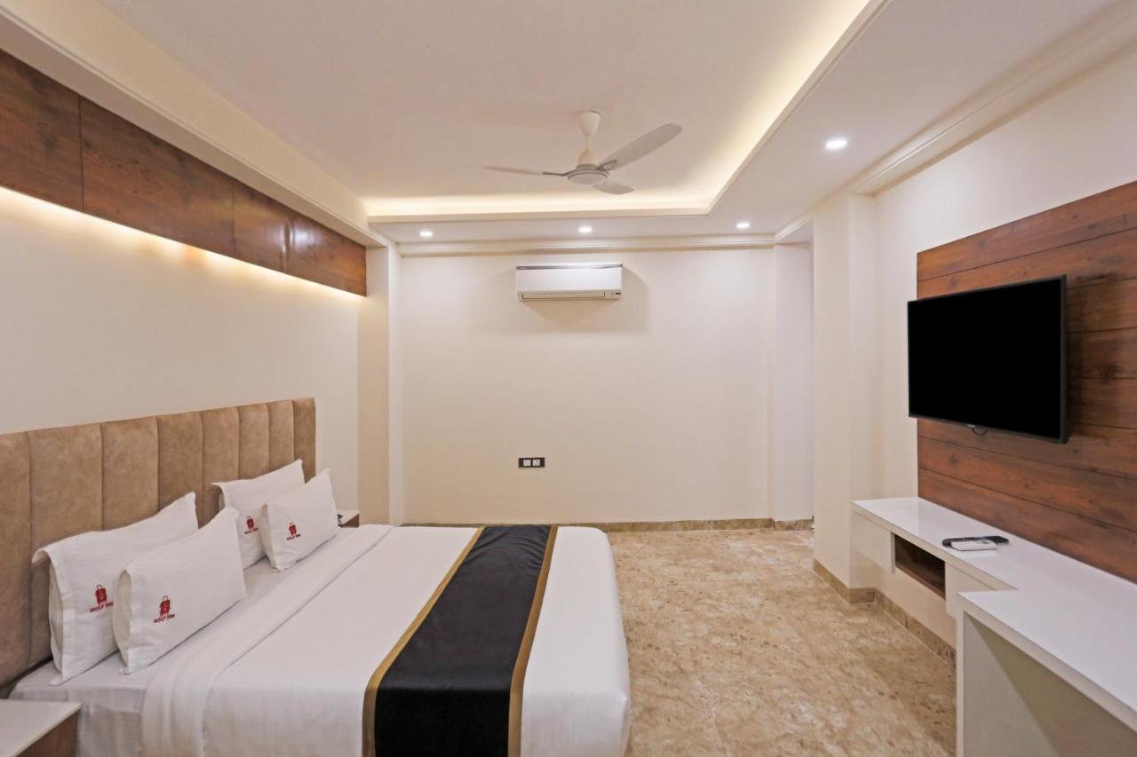 Hotel Deluxe Stay Inn - Near Delhi Airport Nueva Delhi Exterior foto