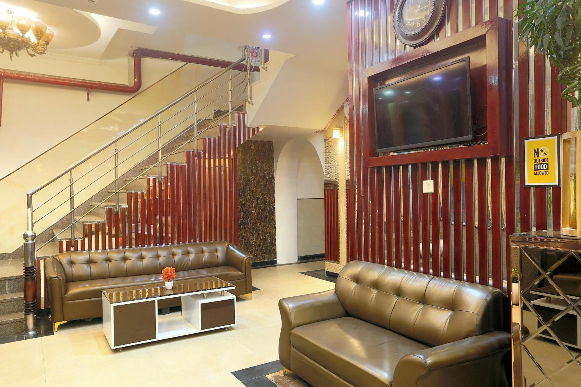 Hotel Deluxe Stay Inn - Near Delhi Airport Nueva Delhi Exterior foto