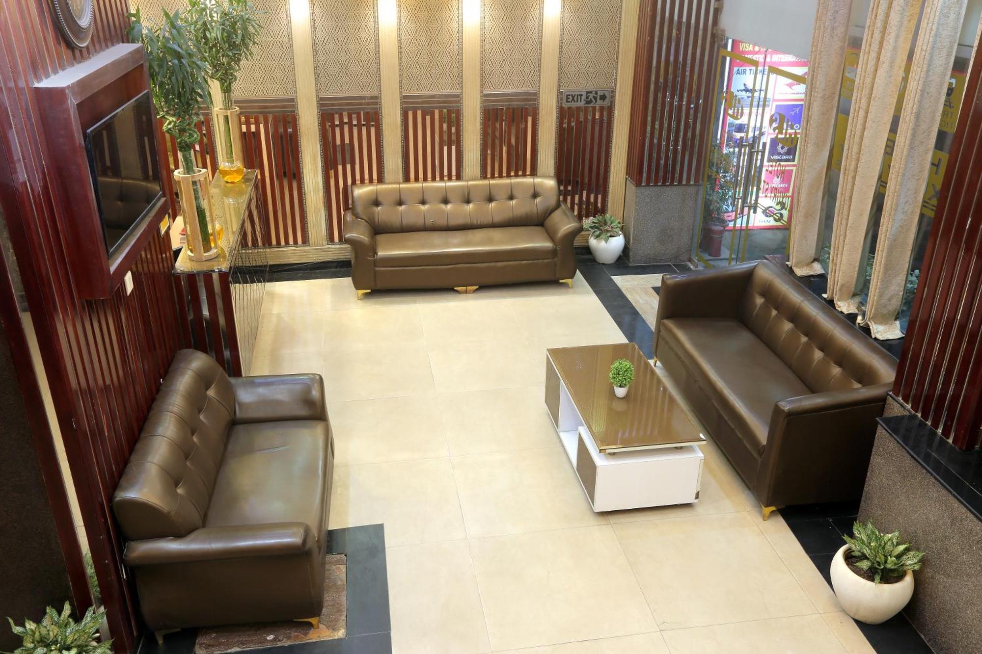 Hotel Deluxe Stay Inn - Near Delhi Airport Nueva Delhi Exterior foto
