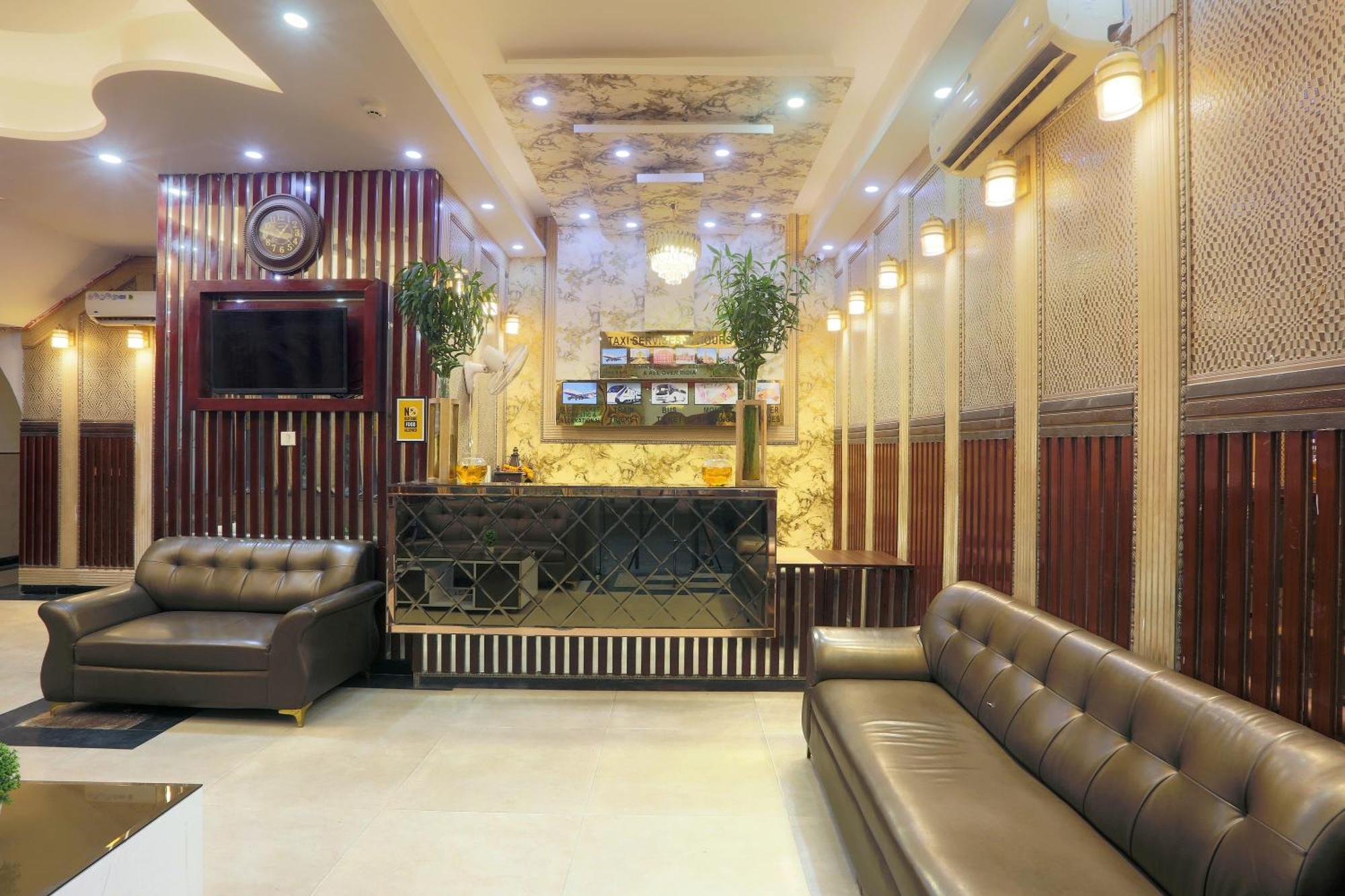 Hotel Deluxe Stay Inn - Near Delhi Airport Nueva Delhi Exterior foto